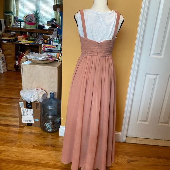 Azazie -Chanel sized small hemmed for a 5 foot 2 person color, champagne rose - Picture 3 of 3